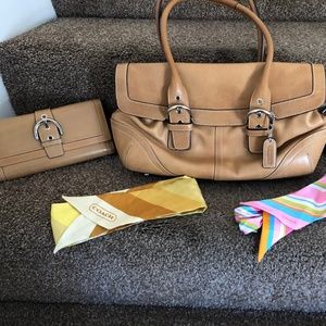 Authentic Coach Handbag Set